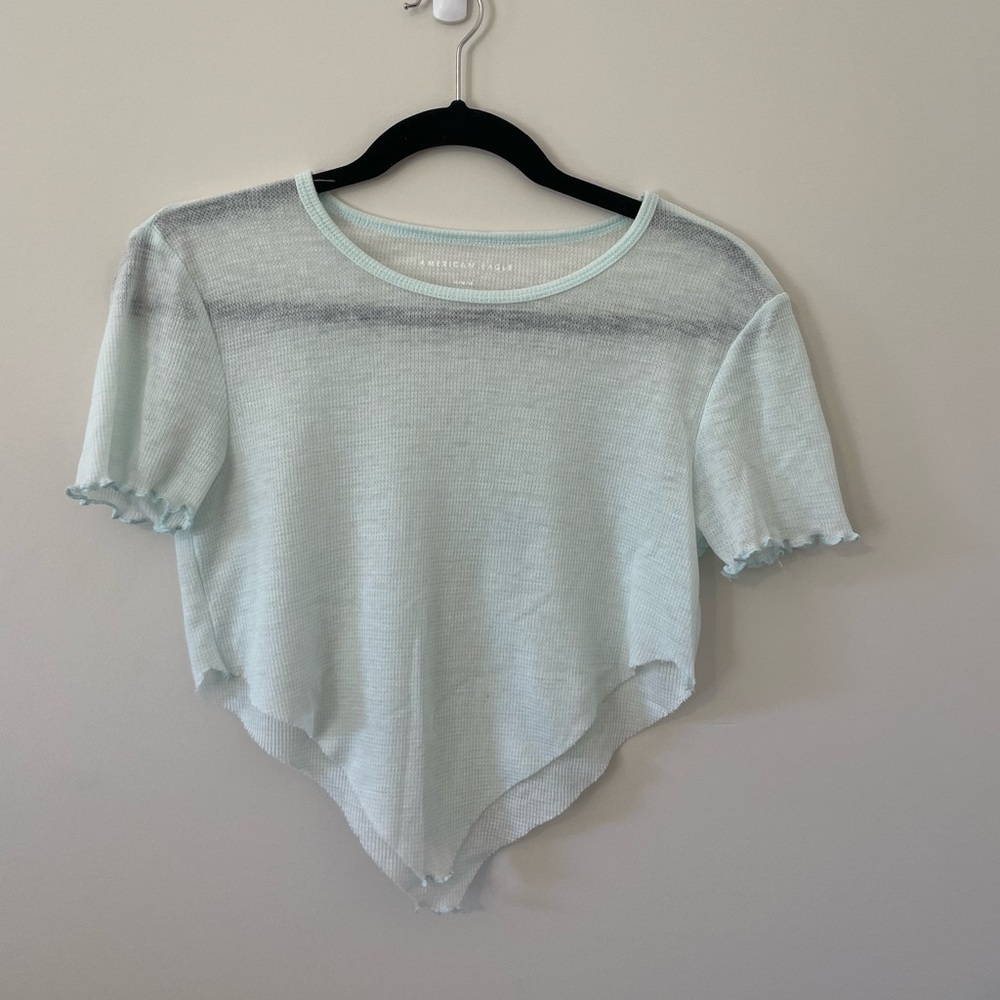 American Eagle Outfitters cropped tee